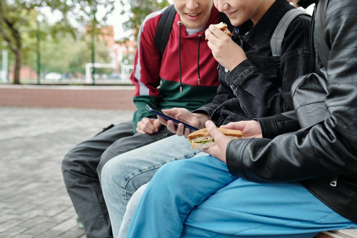 anses adolescent ecran smartphone